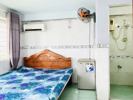Cho Thuê Phòng Trọ Có Ban Công Thoáng Mát, Full Nội Thất, Chỉ 3Tr2