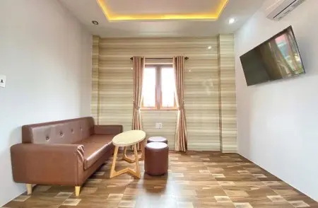 Cho Thuê Căn Hộ 1Pn Tách Bếp Cửa Sổ, Ban Công - Khu Vực Trung Tâm , Phan Xích Long - Phú Nhuận