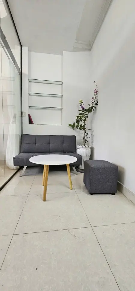 Nhà Dư Phòng Cho Thuê Lại 2 Phòng