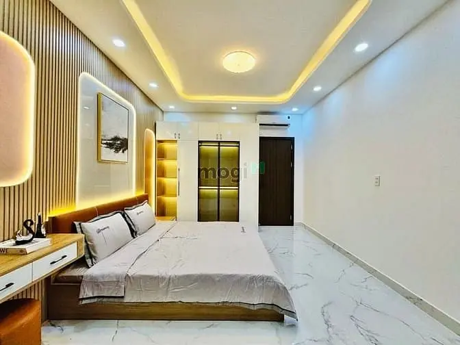 💥Siêu Phẩm Trần Bình Trọng P7 Bt 🏠50M2 5 Lầu Đúc Vuông Vức 💰 8.6 Tỷ