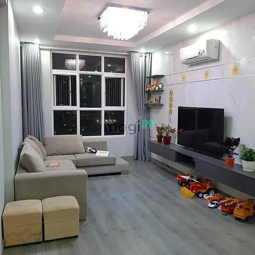 Cho Thuê Chung Cư Hoàng Anh Thanh Bình Q.7 Dt 73M2 Có 2Pn Full 11Tr