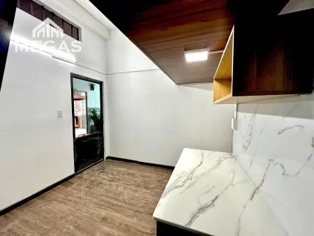 [ Cvpm - Nguyễn Văn Quá ] Phòng Gác Rộng - Giá Rẻ - An Ninh