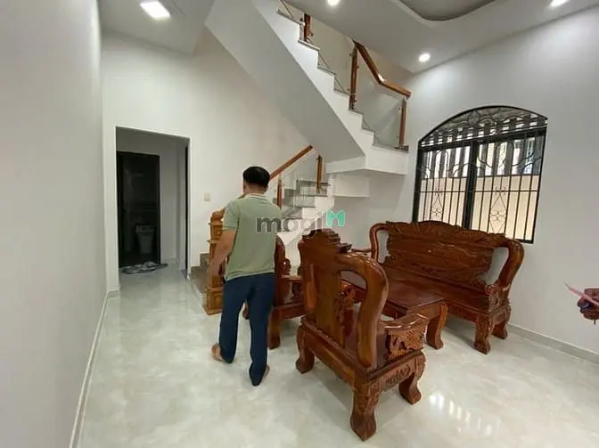 Nhà Góc 2 Mặt Hẻm Ô Tô Đường Phan Văn Hớn Quận 12 – 5X23M, 7,3 Tỷ