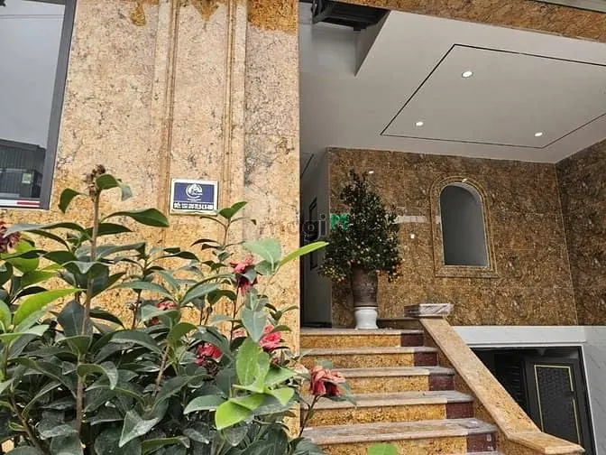 Toàn Nhà Ccmn Vỉa Hè Ô Tô Tránh - Doanh Thu 160Tr/Tháng