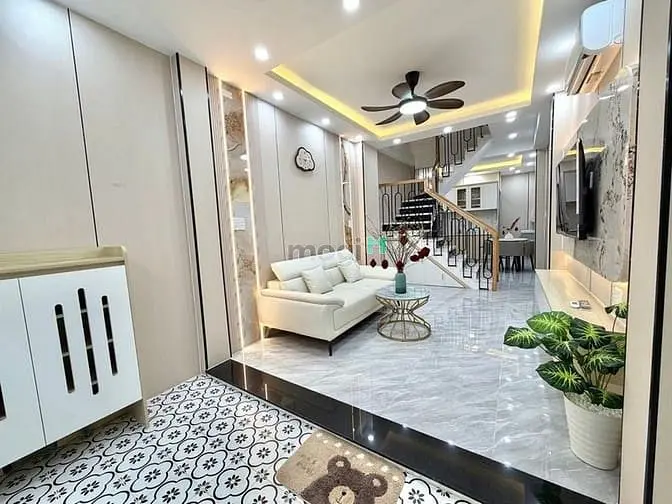 💥Chủ Bán Gấp Nhà Phan Văn Trị P11 Bt 🏠35M2 Vuông Vức Hxh 💰 5.8 Tỷ