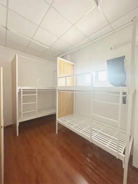 Ký Túc Xá Tự Do Ngay Cổng Văn Lang