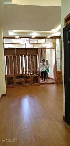 Cho Thuê Nhà Mặt Tiền Nguyễn Chí Thanh P7, Q10. Tp. Hcm