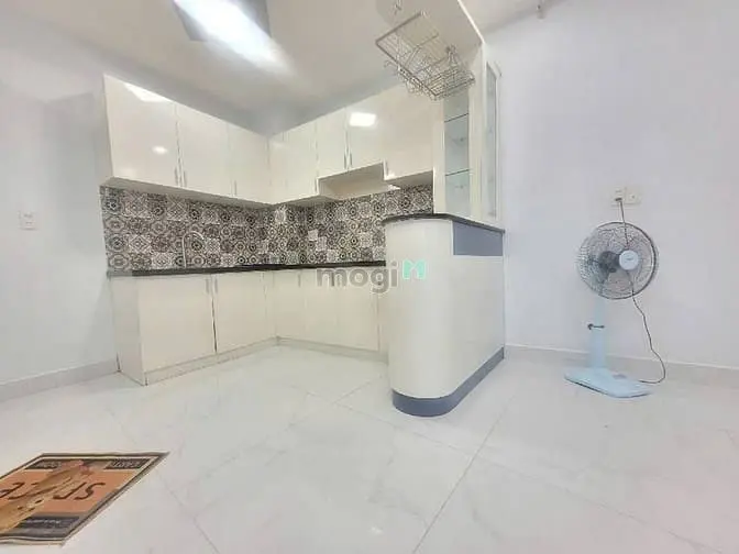 💥Chủ Bán Gấp Nhà Nguyễn Thượng Hiền P.5 Bt 🏠35M2 Ngang 6M 5 Lầu Đúc