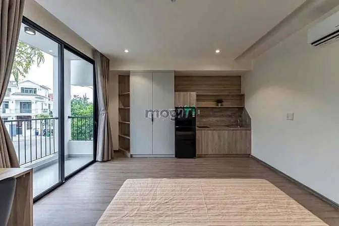 Căn Hộ Ngay Trung Tâm Bt, Chợ Bà Chiểu, Ngã Tư Hàng Xanh, D2,..