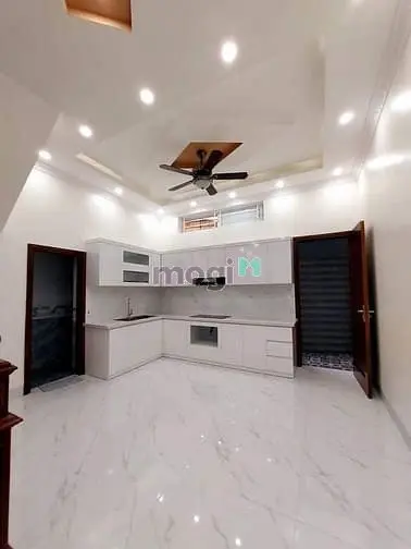 Bán Nhà Kim Giang 45M2X5T,Giá 8.25 Tỷ,Ngõ 3M,Thoáng,Gần Phố,Sổ Đỏ