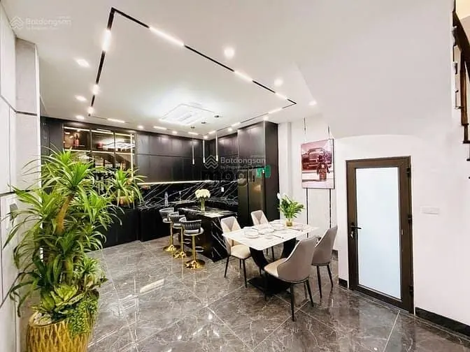 Bán Nhà Kim Giang-Đại Kim 52Mx5T,Ngõ 4M,Thoáng,Giá Chỉ 9.5 Tỷ,Sổ Đỏ