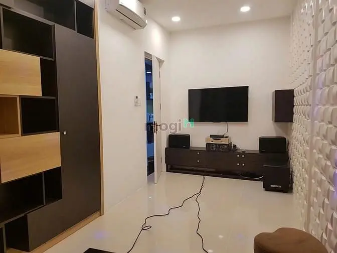 Chủ Đi Mỹ Định Cư Cần Bán Gấp Căn Biệt Thự Mặt Tiền Q6 Giá Tl Mạnh