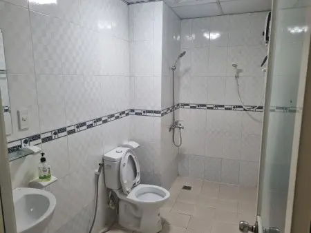 Share 1 Phòng Chung Cư 2Pn 1Wc