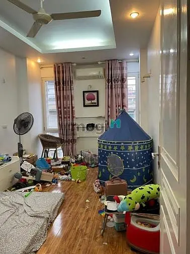 Bán Nhà Kim Giang 38M2 X5T,Giá 7.2 Tỷ,Ngõ 3M,Đẹp,Thoáng,Ở Luôn,Sổ Đỏ