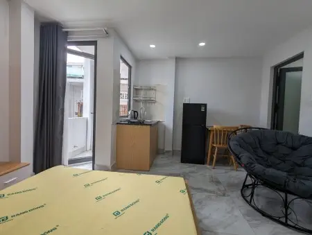 Phòng Trọ Ban Công Full Nội Thất 38M2 Chu Văn An Bình Thạnh Gần Hàng Xanh Chợ Bà Chiểu Quận 1