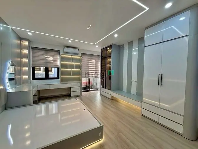 Bán Nhà Bằng Liệt Dt 50M2 X5T,Oto,Ngõ 4M,Thông,Giá 9.2 Tỷ, Thoáng,Sđcc