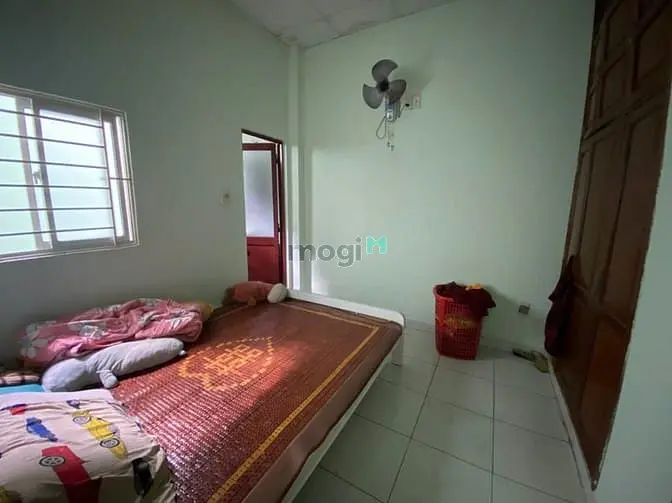 Bán Nhà Trường Chinh Ngay Chợ Lạc Quang - Sổ Hồng Riêng 4M X 13M