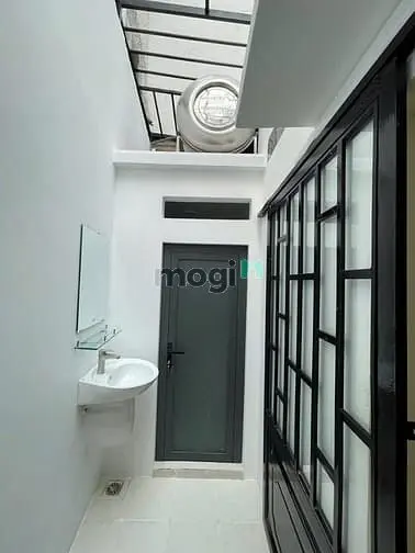 Bán Nhà Xây Mới Vào Ở Ngay Gần Tô Hiệu Quận Tân Phú