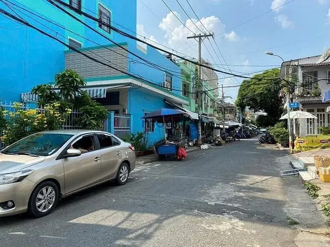 Bán Nhà Mt Lê Thận- Tân Phú.dt 4X20- Đúc 2 Lầu- Nhỉnh 9 Tỷ