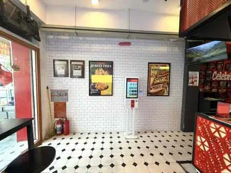 Sang Nhượng Mặt Bằng Kinh Doanh Vị Trí Vàng Nguyễn Gia Trí, Bình Thạnh