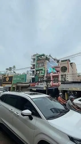 Bán Nhà Mtkd Ngang 5.2M 104M2 Gần Chợ Phan Văn Trị Tiện Xây Vp 18 Tỷ