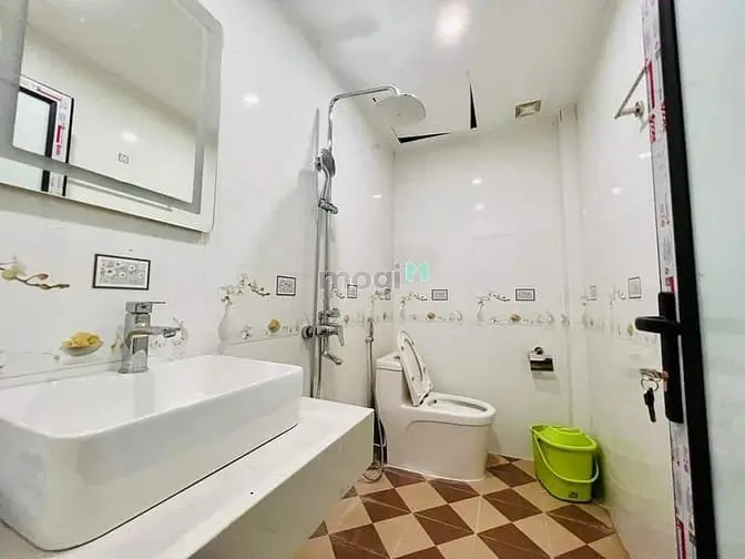 Bán Nhà Kim Giang 38M2 X5T,Dân Xây,Ở Luôn,Ngõ Rộng,Thoáng,Giá 7.28 Tỷ