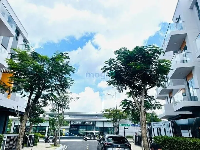 Bán Nhà Phố Góc Hoa Hậu Lovera Premier, Đường Trịnh Quang Nghị