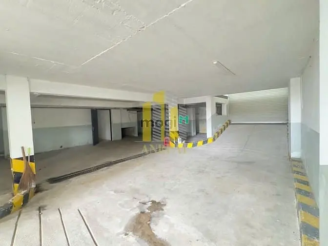 Tòa Văn Phòng Hầm 4 Lầu Mặt Tiền Đường Đồng Văn Cống 900M2