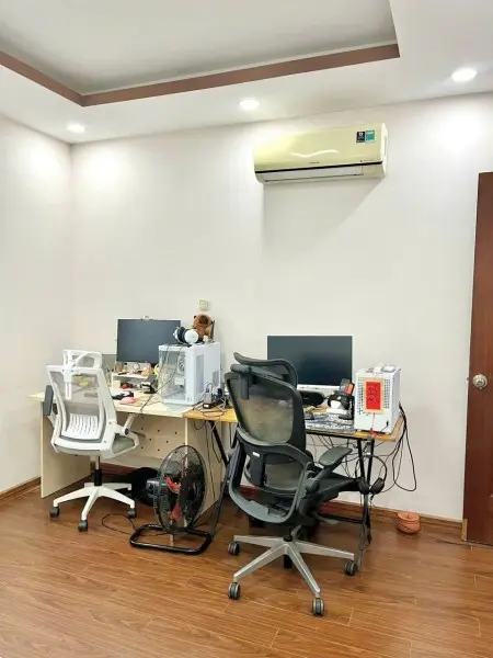 Chung Cư D5, Đường D5, Bình Thạnh: 3P Ngủ, 15Tr, Đầy Đủ Nội Thất