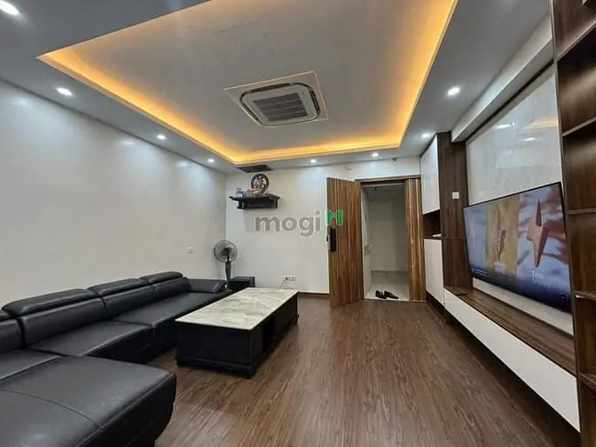 Chính Chủ Cần Bán Gấp Căn Hộ Chung Cư Nam Trung Yên