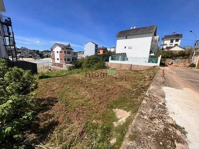 Bán Lô Đất Đẹp View Thoáng 267M2 Mặt Tiền Kqh Trần Đại Nghĩa Đà Lạt