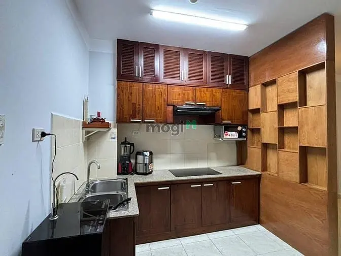 C/C 10A Trần Nhật Duật,Tân Định Căn 70M2, 1P Ngủ, Nội Thất Giá 11Tr/Th