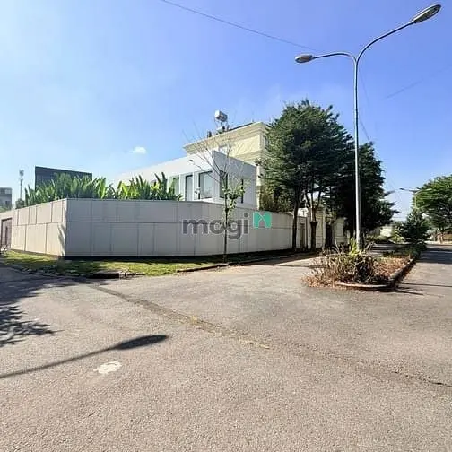 Chính Chủ Gửi Bán Nền Biệt Thự Góc 2 Mặt Tiền Bưng Ông Thoàn P.phú Hữu