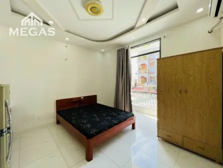 Phòng Full Nội Thất, Ban Công Riêng, Ngay Cvpm Quang Trung, Bệnh Viện Q12