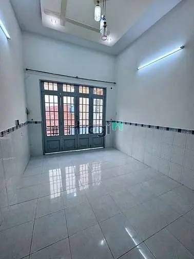 Chính Chủ Gửi Bán Nhà Đường Bình Trị Đông: 3.5Mx 9M Đúc 1 Trệt 1 Lầu