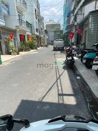 Bán Nhà Hxh Kênh Tân Hóa, 4X18, 3 Lầu, Sân Thượng 8,5 Tỷ