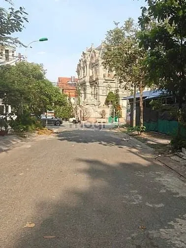 Mặt Tiền Khu Tên Lửa 120M2 Đất 5X14 Vuông Vức Tiện Xây Mới, 12.4 Tỷ Tl