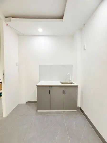 Phòng Dưới Trệt Mới Xây Giá Rẻ Có Máy Lạnh Gần Vườn Lài, Đh Nguyễn Tất Thành