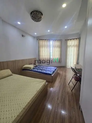 Bán Nhà Hẻm Trần Văn Quang-Tân Bình.dt 4X10- Đúc 3 Lầu- Nhỉnh 5 Tỷ