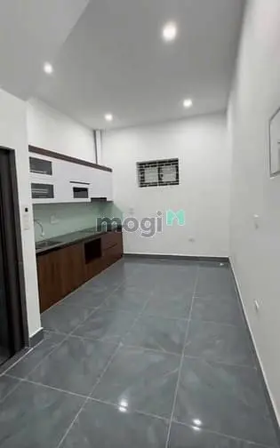 Chính Chủ Cho Thuê Nhà Riêng Mới Ngõ 3 Cù Chính Lan, Dt 40M2X 4 Tầng