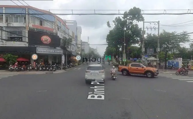 💯Hiếm🔥Góc 2 Mtkd Bình Phú & Đường Số 8 - 4X20M 5 Tầng Hđ Thuê 50Tr
