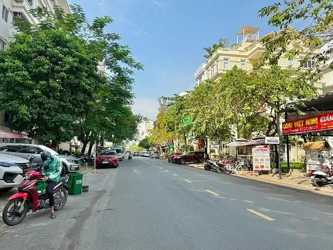 Shop Phú Mỹ Hưng, Đường Lê Văn Thiêm Dt 150M2 Giá Chỉ 33 Triệu/Tháng