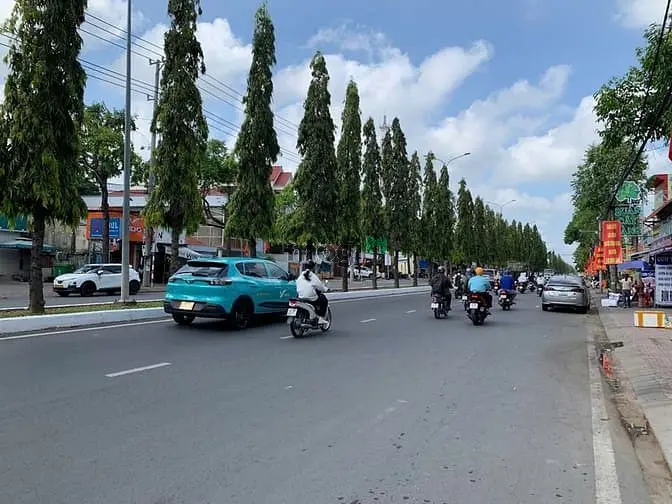 Hiếm - Nhà Diện Tích Rộng Mặt Tiền Nguyễn Văn Cừ Nối Dài, Cần Thơ