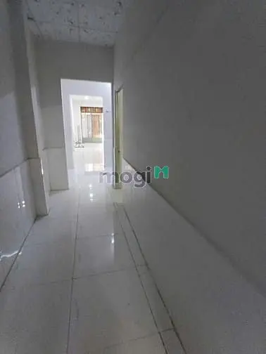 Cho Thuê Nhà Cấp 4, Nguyễn Hữu Cảnh, Bt: 2P Ngủ,4X15M, 9,5Tr, Nhà Sach