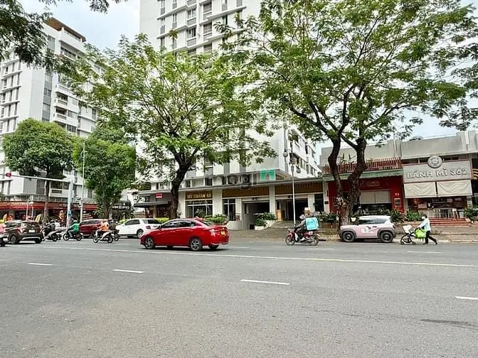 Shop Đường Nguyễn Đức Cảnh, Phú Mỹ Hưng Giá Thuê Chỉ 55 Triệu/Tháng