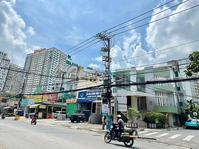Bán Nhà Góc 2Mt Nguyễn Duy Trinh – 395M², Đất Nở Hậu 21M, Đầu Tư Tốt