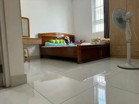 Chung Cư Bàu Cát 2, Hồng Lạc, Tb: 2P Ngủ, 2Wc, Máy Lạnh, 10Triệu