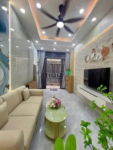 Bán Nhà Hẻm 3M Đường Quang Trung, P.10, 3,3 X 13, 2 Tầng, 3Pn Giá 4.7