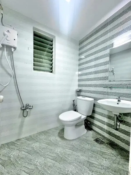 Studio Cửa Sổ Trời Ngập Ánh Sáng Tự Nhiên, Gần Cv Lê Thị Riêng, Đh Huflit, Đh Văn Lang, Giờ Giấc Tự