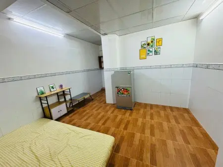 Phòng Đẹp Đủ Nội Thất Giá Siêu Tốt Cách Đại Học Văn Hiến 300M - 25/18 Nguyễn Minh Châu Q.tân Phú